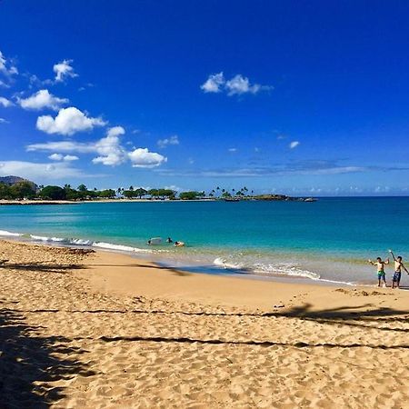 Army Street Beach House By 604 Restaurant! Hotel Waianae Buitenkant foto